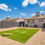 Eclectic Escape Wpool, Yard Games- Old Town5Min
