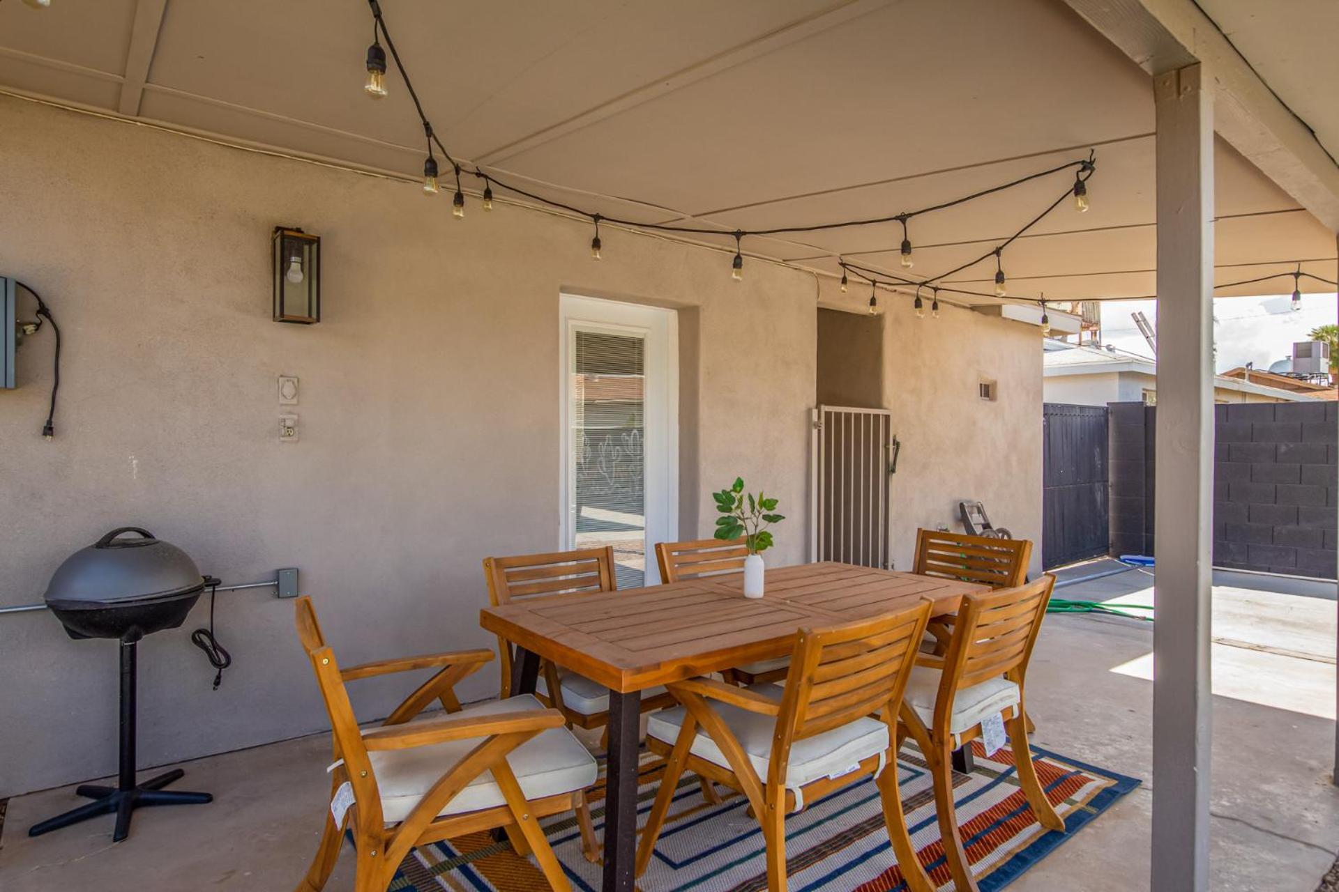 Eclectic Escape Wpool, Yard Games- Old Town5min * Scottsdale